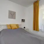 Virágos A Dunakanyarban, Privát Kerttel *